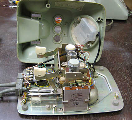 T&N - Apparat S1a - 112, innen seitlich