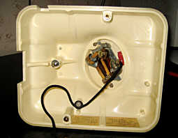 Obergehuse aus weissem Bakelit